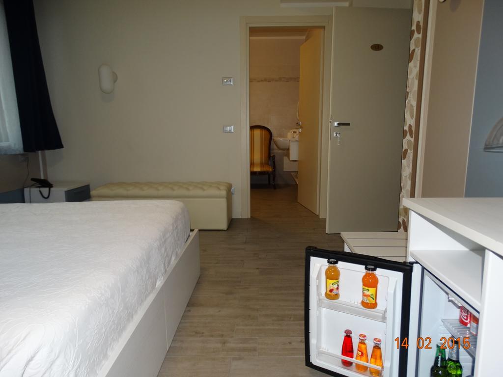 Hotel Moderno Grumello del Monte Exteriör bild
